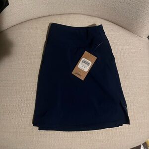 NWT! ASICS Laser Cut Skort! Sz is XL! SO FLATTERING! Workouts, Swim, anything!